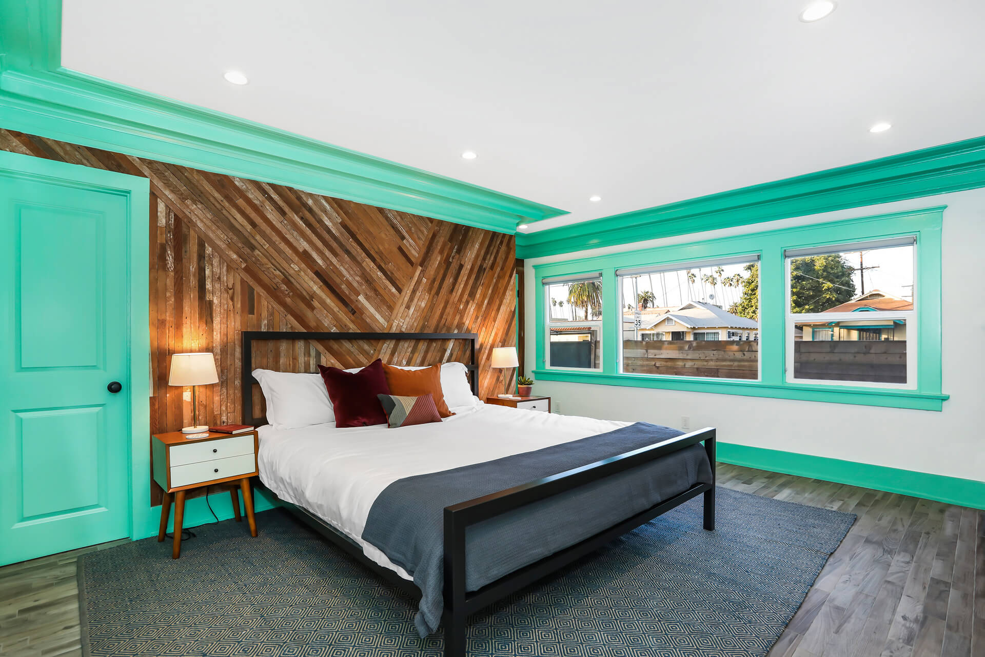 Suite Deal 38
